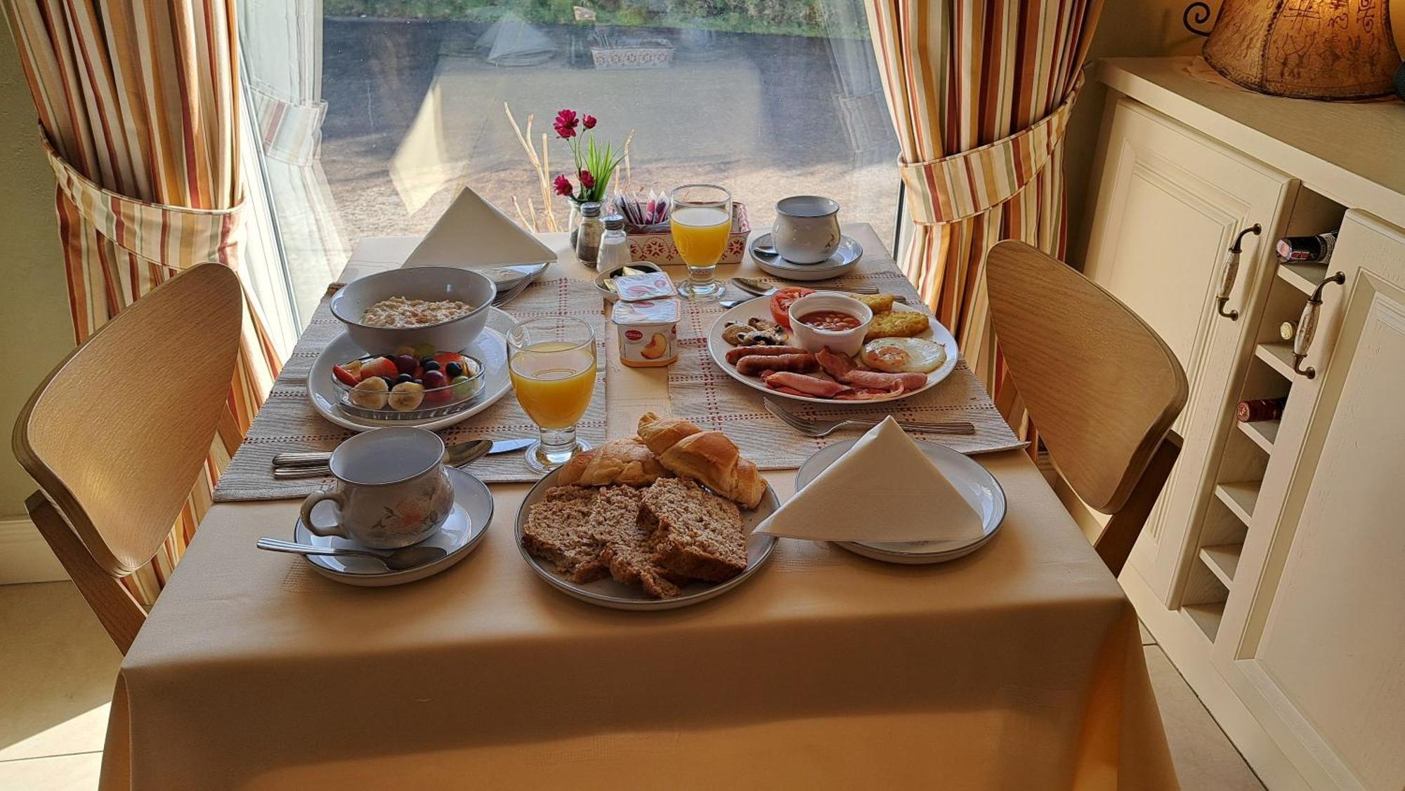 Bed and Breakfast Hillhead House, F94 F6N1 à Ardara Extérieur photo